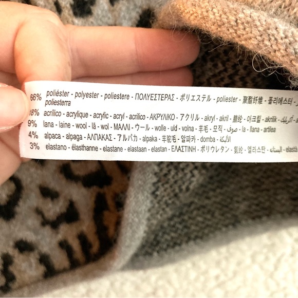 Zara Women's gray leopard print cropped sweater, Sz S - Picture 11 of 17
